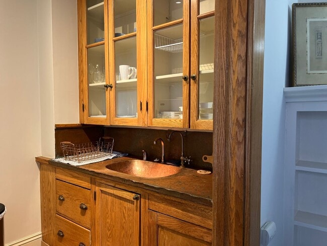 Interior Photo - EB Green Residence