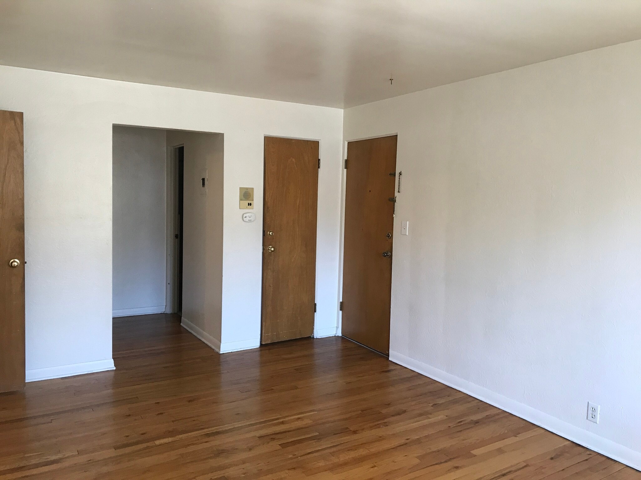 Building Photo - 1350 Columbine St