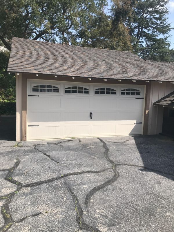 Building Photo - 800 Lake Sherwood Dr