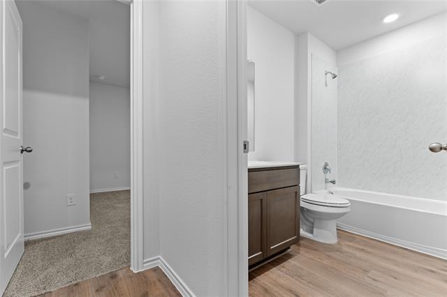 Building Photo - 1018 Stones Throw Dr