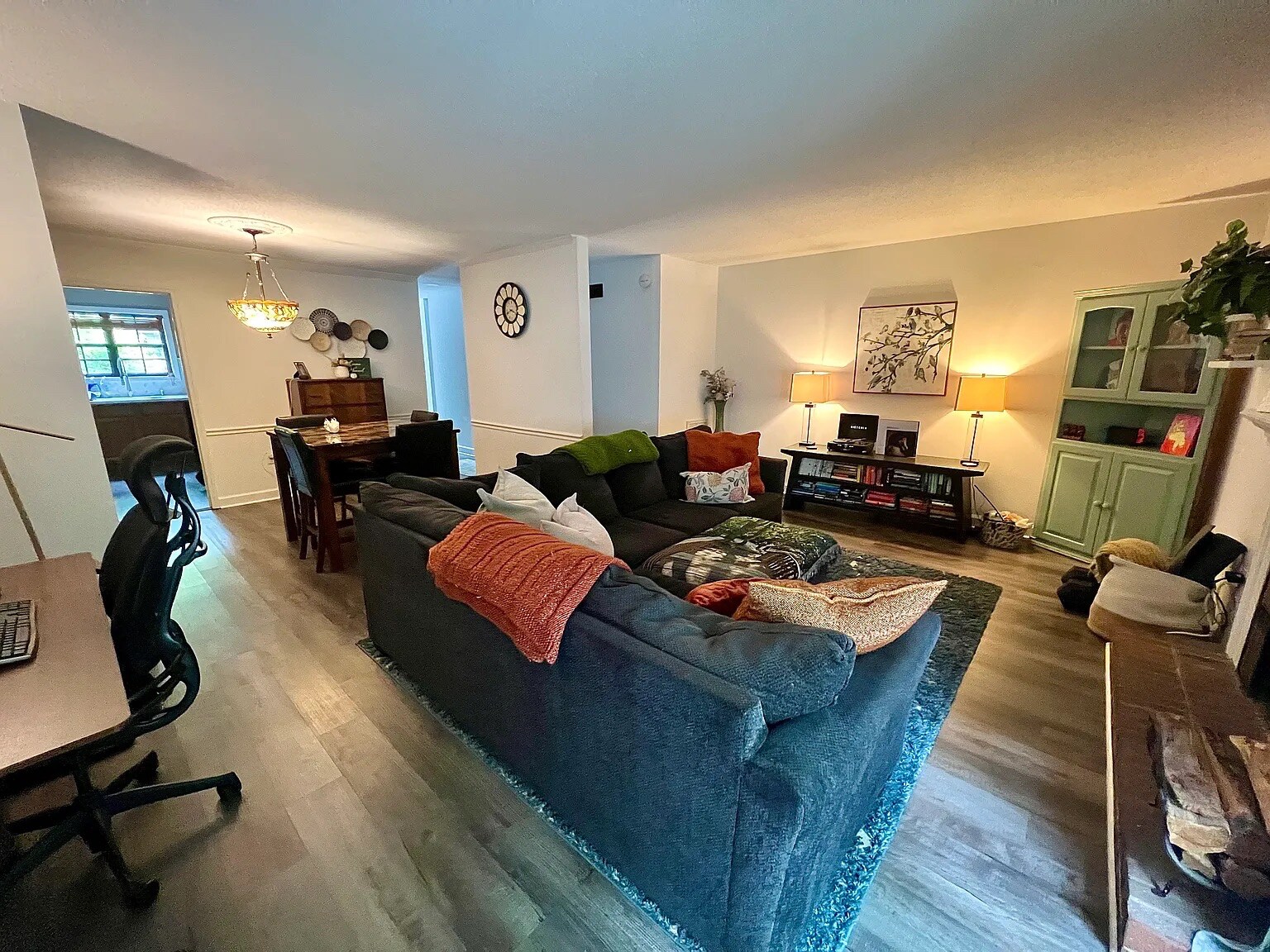 Building Photo - Room in Townhome on Willow Bridge Dr