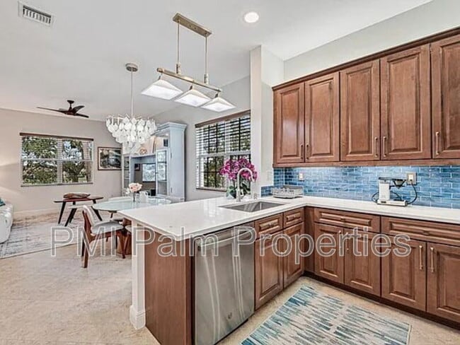 Building Photo - 9773 Bowline Dr