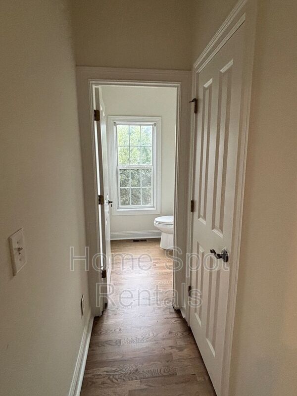Building Photo - 2664 Rivers Edge Dr NE