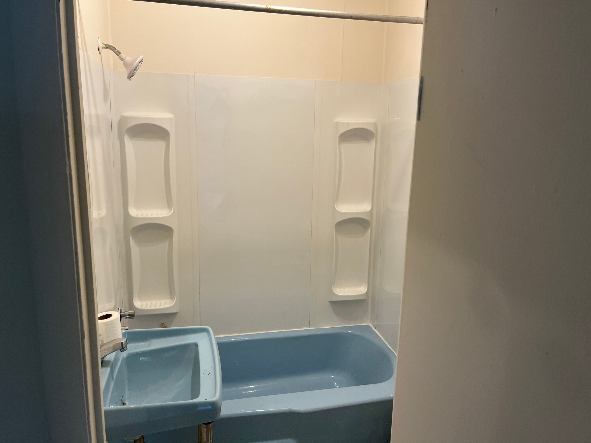 Building Photo - 36 Mitchell St