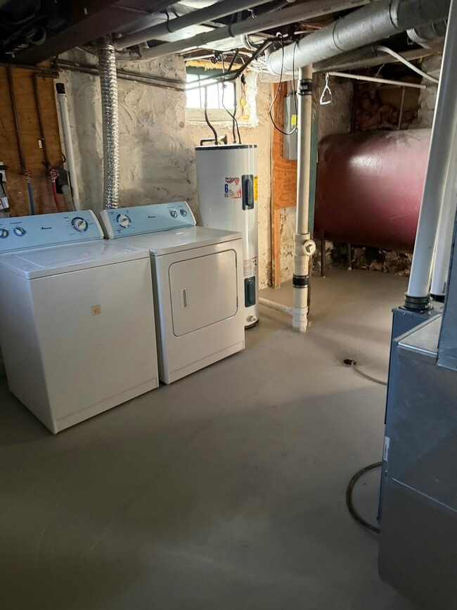 Building Photo - 641 12th St N