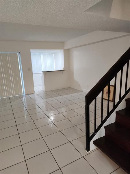 Building Photo - 5609 NW 18th St