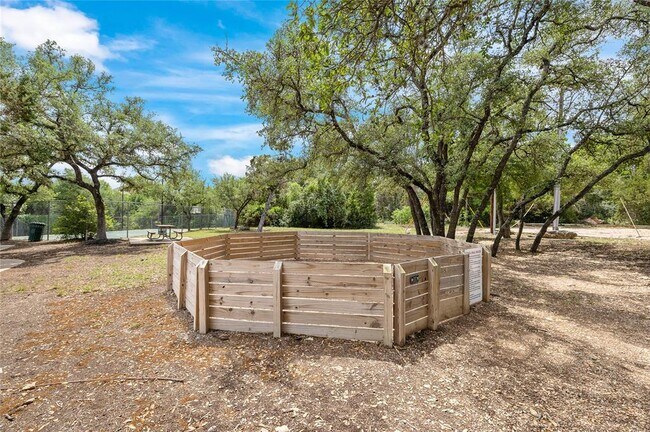 Building Photo - 10707 Bramblecrest Dr