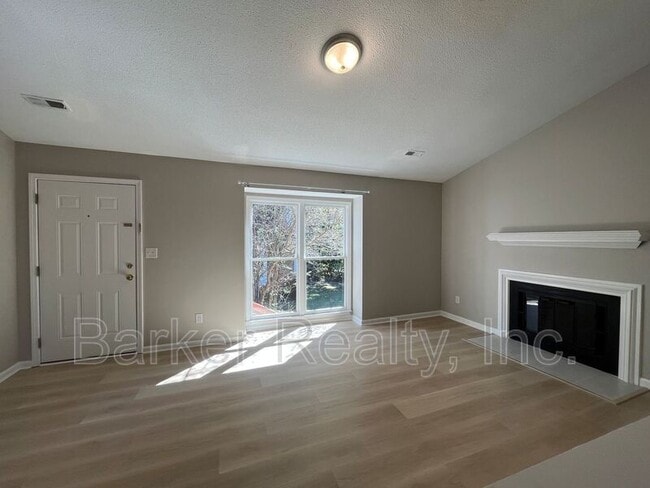 Building Photo - 4608 Brockton Dr