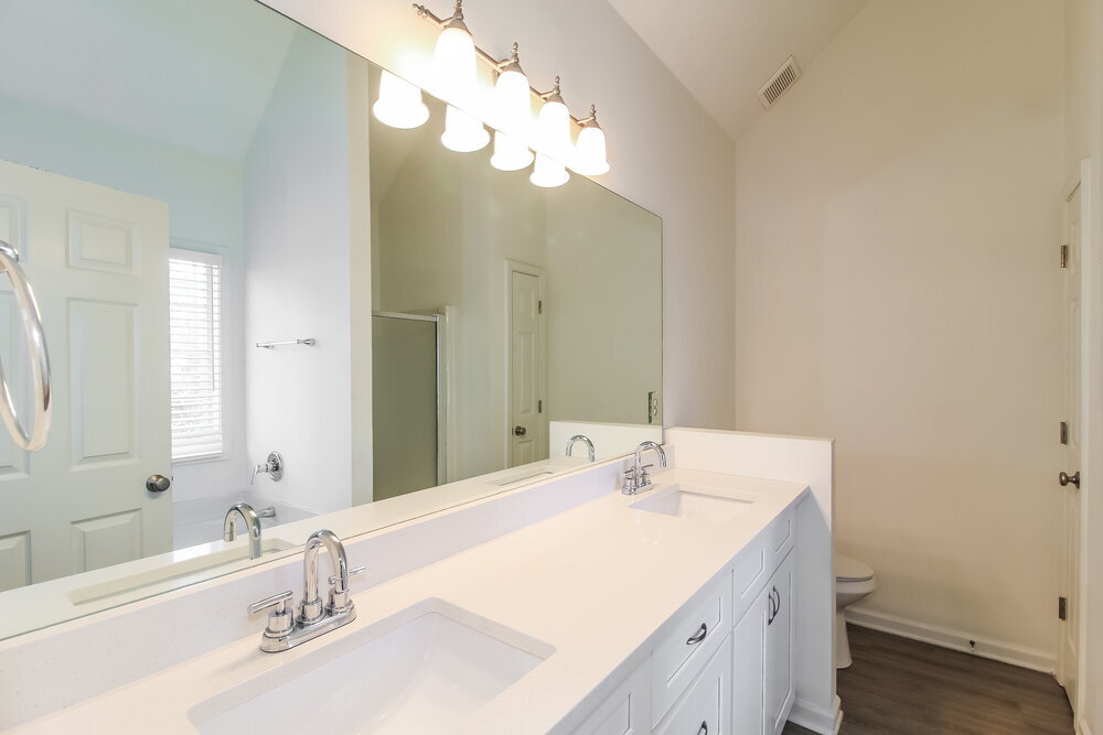 Building Photo - 2951 Highland Park Cir