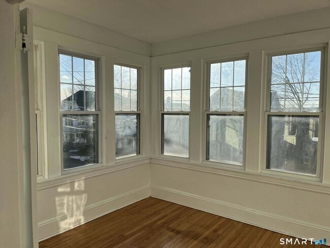 Building Photo - 102 Remington St