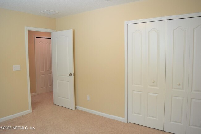Building Photo - 15849 Tisons Blf Rd
