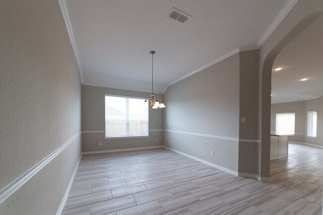 Building Photo - 22138 Grand Mist Dr