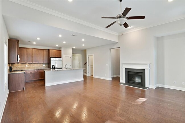 Building Photo - 1536 Habershal Dr NW