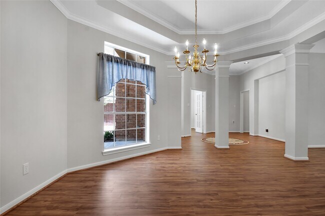 Building Photo - 152 W Amberglow Cir