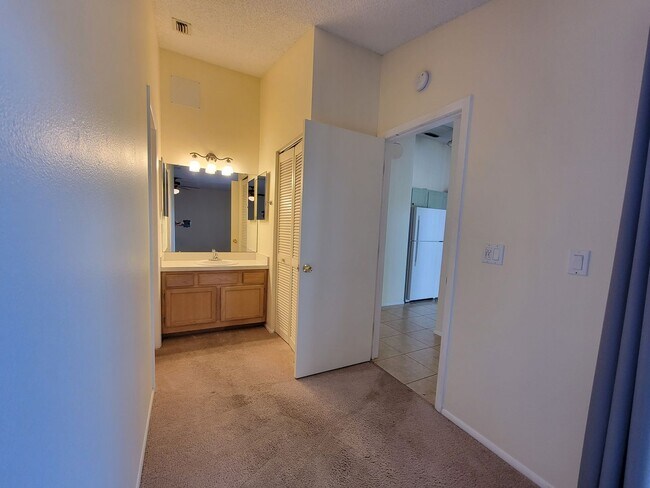Building Photo - Cozy 2 bed/ 2 bath Villa in Beekman Lakes ...