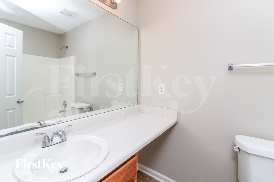 Building Photo - 57 Ledbetter Pl