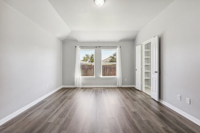 Building Photo - 1218 Rhonda Cove