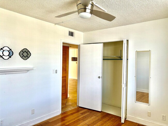 Building Photo - 2998 NW 48th Terrace