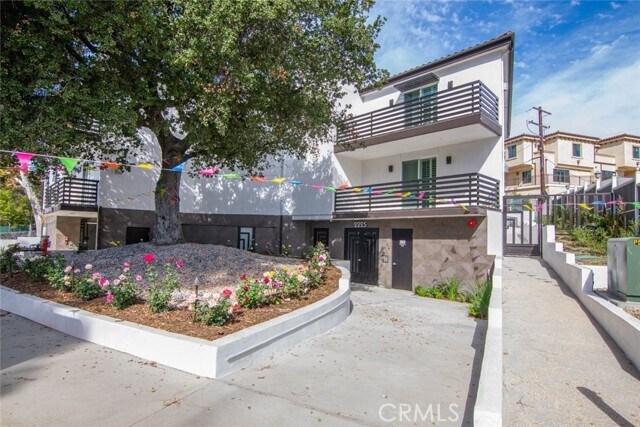Building Photo - 2225 Mira Vista Ave