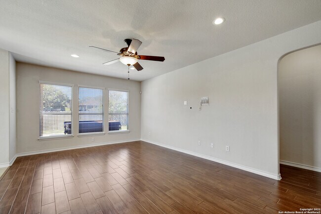 Building Photo - 26207 Lost Creek Way