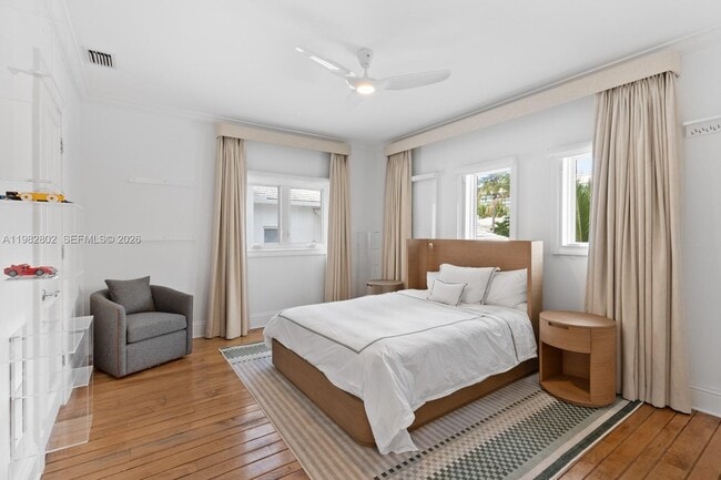 Building Photo - 5 Coconut Ln