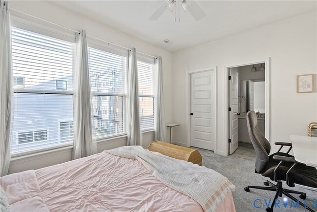 Building Photo - 5271 Old Main St