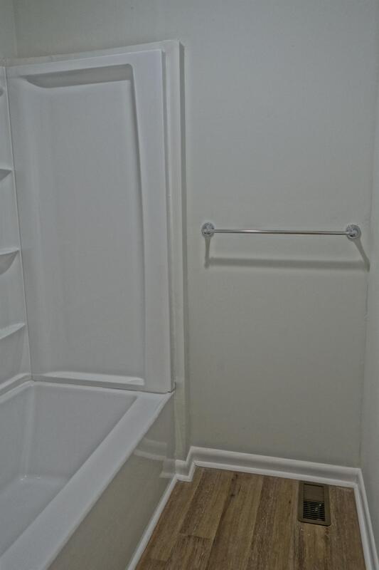 Building Photo - 2903 Bayless Dr SW