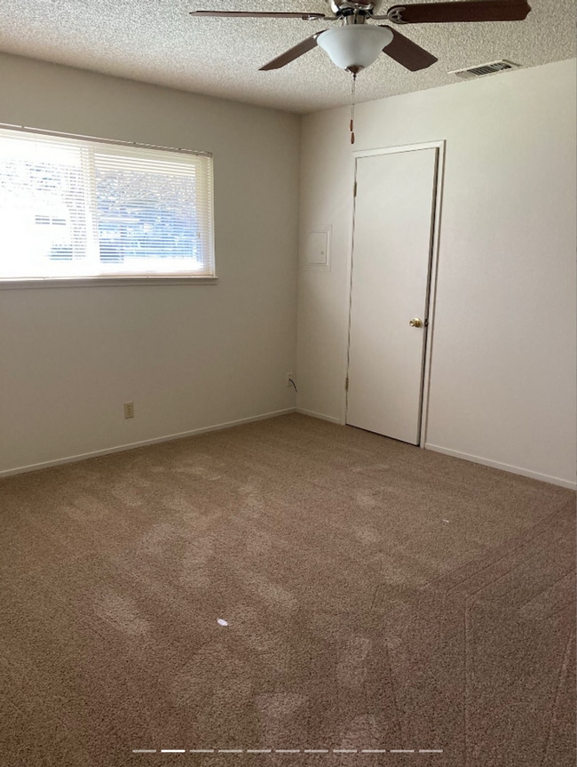 Interior Photo - Lassen Villa Apartments