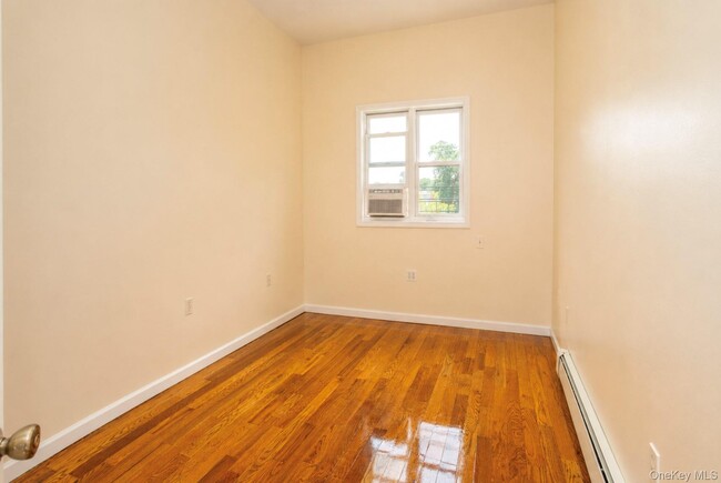 Building Photo - 1726 Linden Blvd