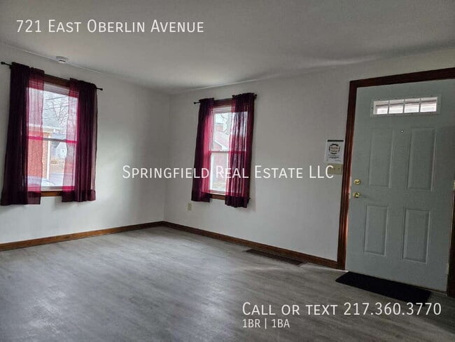 Building Photo - 721 E Oberlin Ave