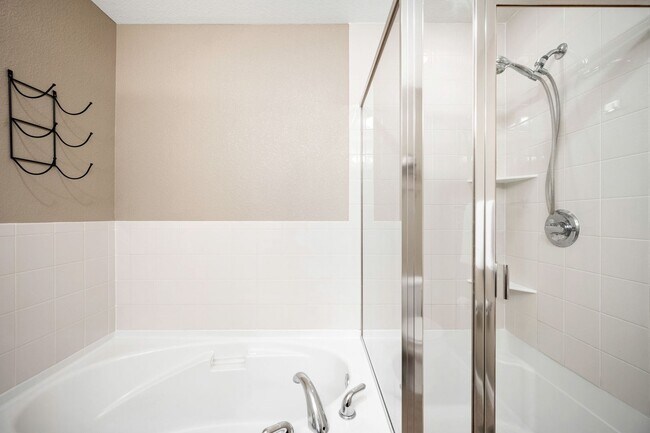 Building Photo - Spacious 3BR + Loft in the Palomino Park Community - Perfect for Comfortable, Convenient and Quit...