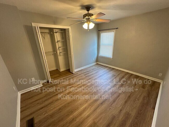 Building Photo - 4045 S Minnie St