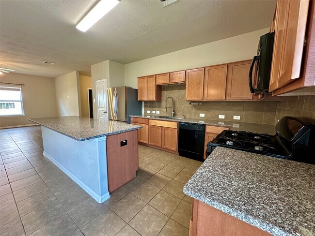 Building Photo - 11111 Kingsnorth Dr