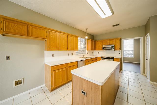 Building Photo - 1384 Wentworth Dr