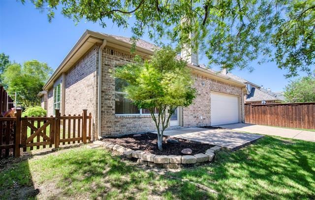 Building Photo - 11434 La Grange Dr