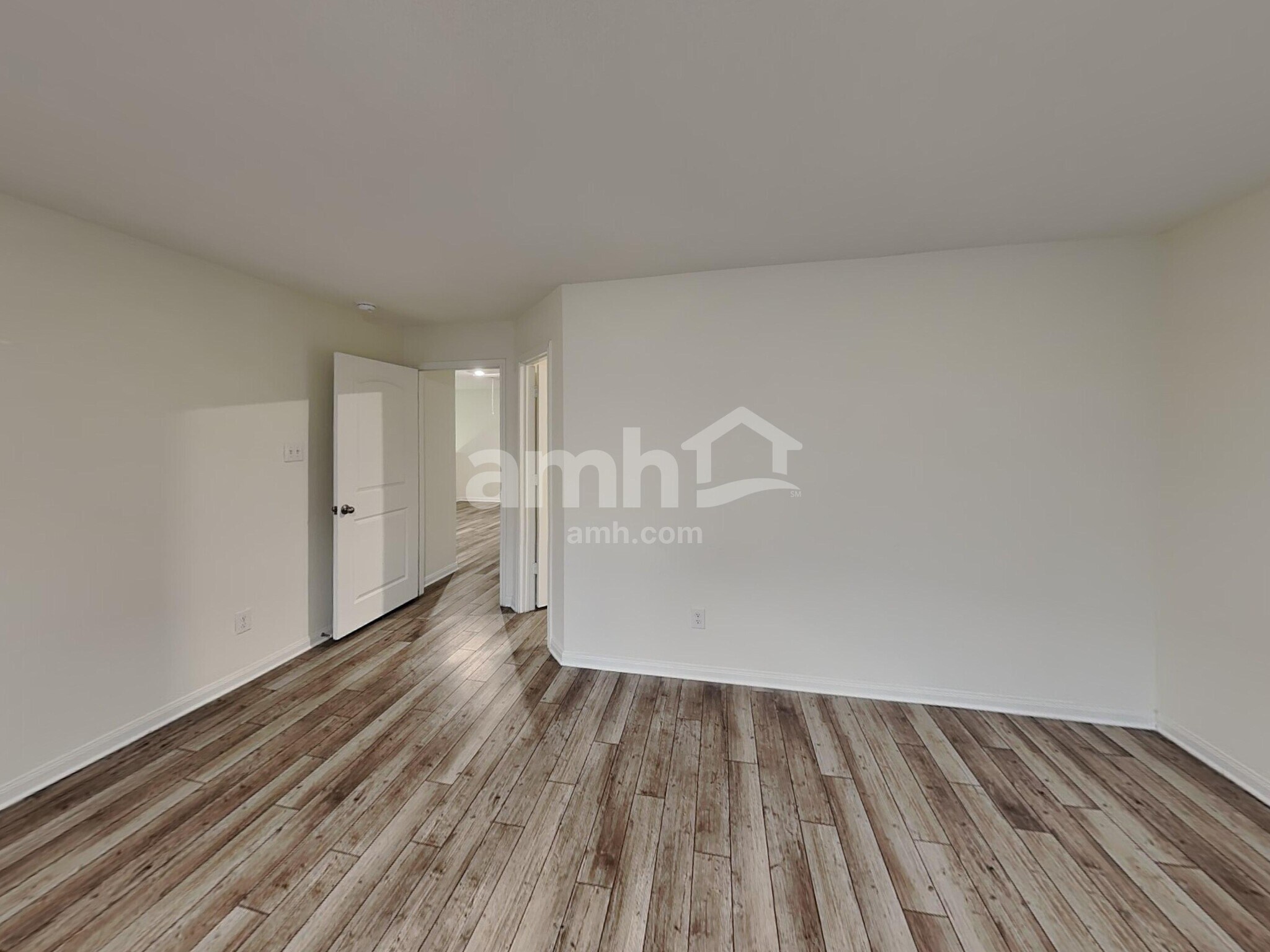 Building Photo - 1102 Treeta Trail