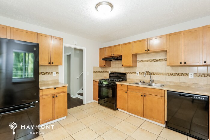 Building Photo - 4473 Fowler Ln