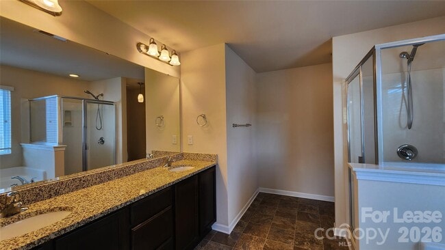 Building Photo - 508 Knothole Ln