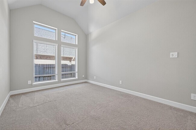 Building Photo - 15330 Legacy Pk Wy