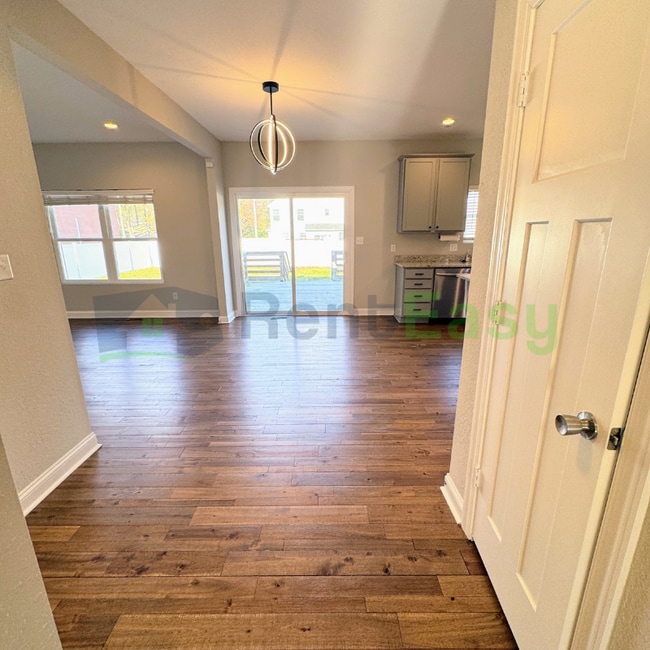 Building Photo - 3400 Freemason Dr