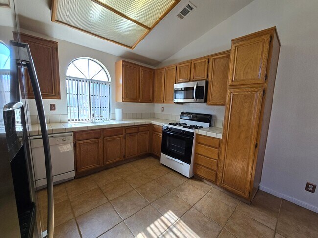 Building Photo - 4349 E Ave Q-12