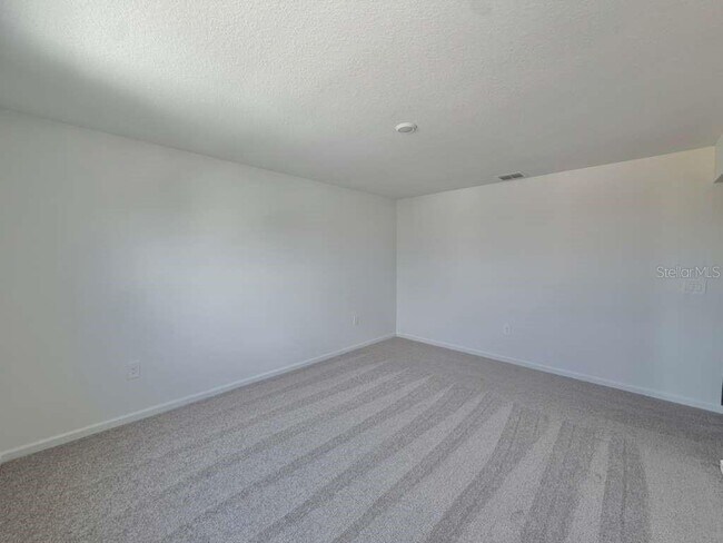 Building Photo - 3354 Alexander Dr