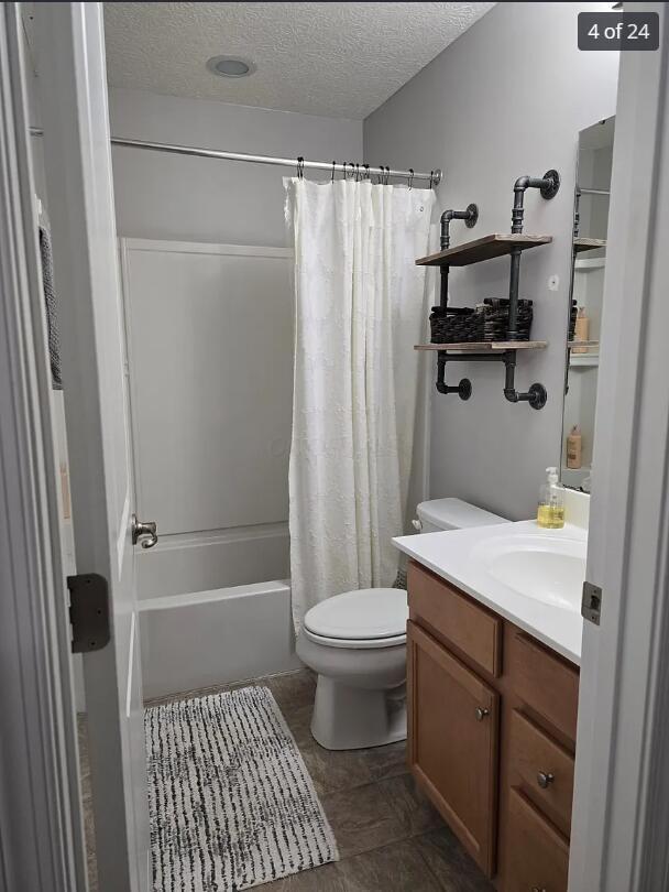 Building Photo - 406 Justice Way