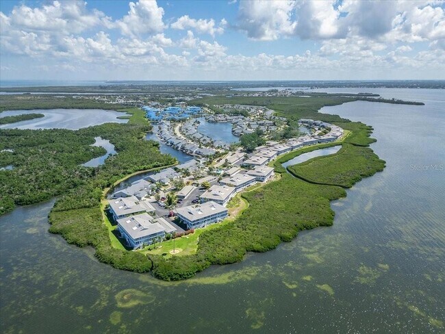Building Photo - 1343 Perico Point Cir