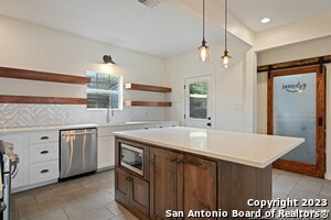 Building Photo - 202 Wilkens Ave