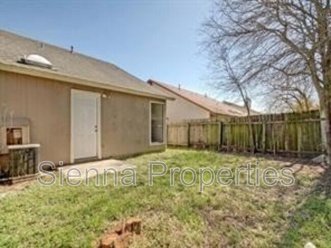 Building Photo - 9206 Kempler Dr