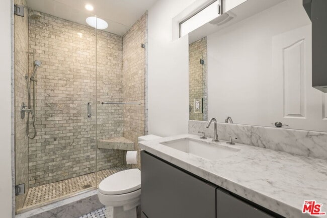 Building Photo - 9023 Alto Cedro Dr