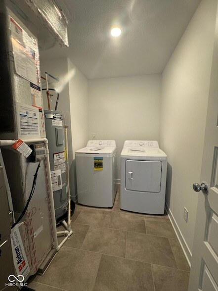 Building Photo - 7581 Fallsworth Dr