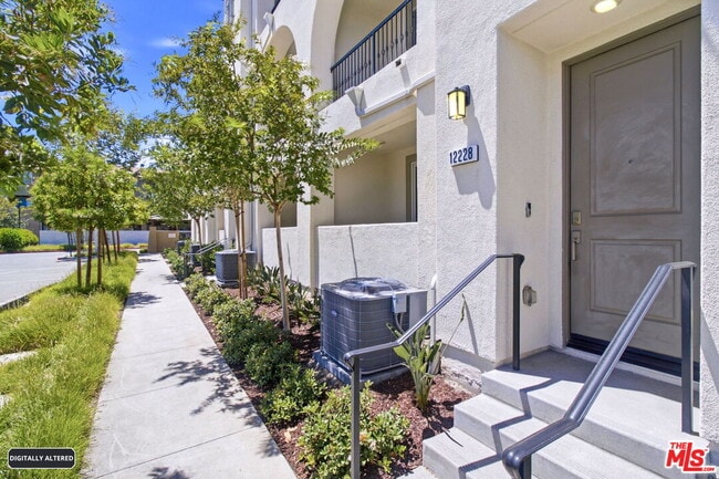 Building Photo - 12228 Veranda Dr
