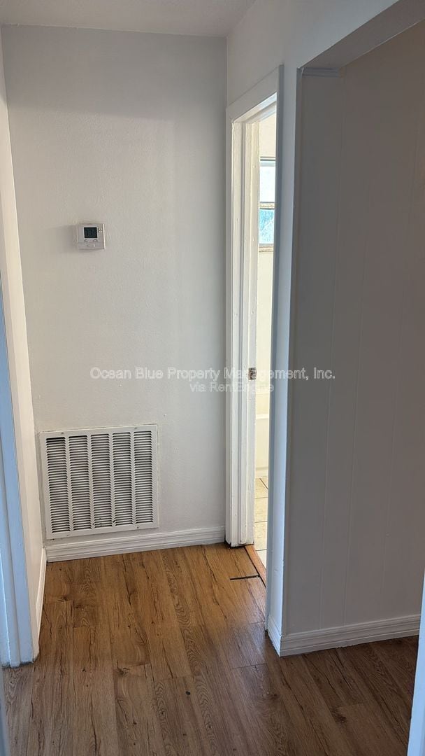 Building Photo - 1942 Passaic Ave